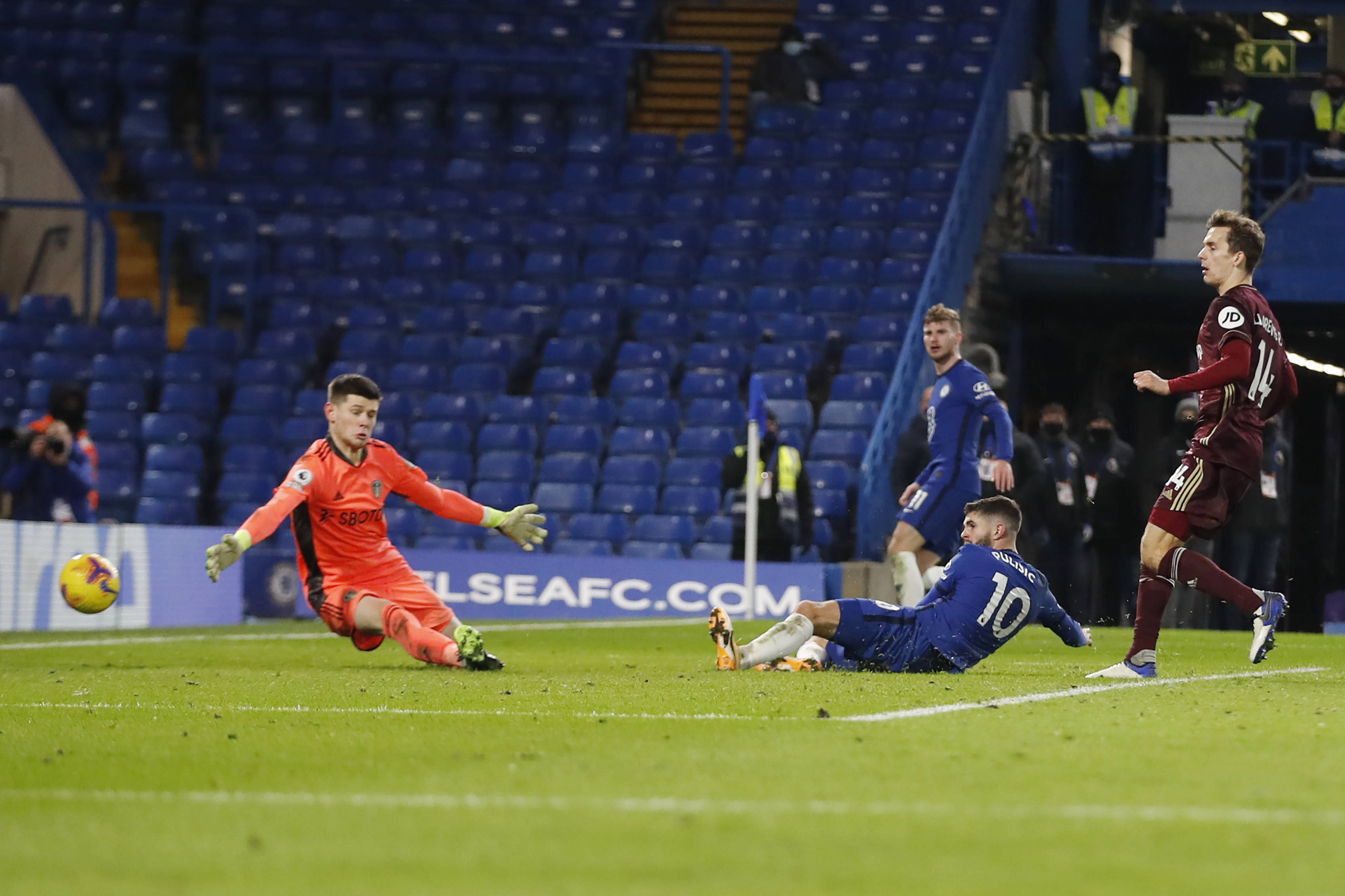 战术体系中 战术体系中