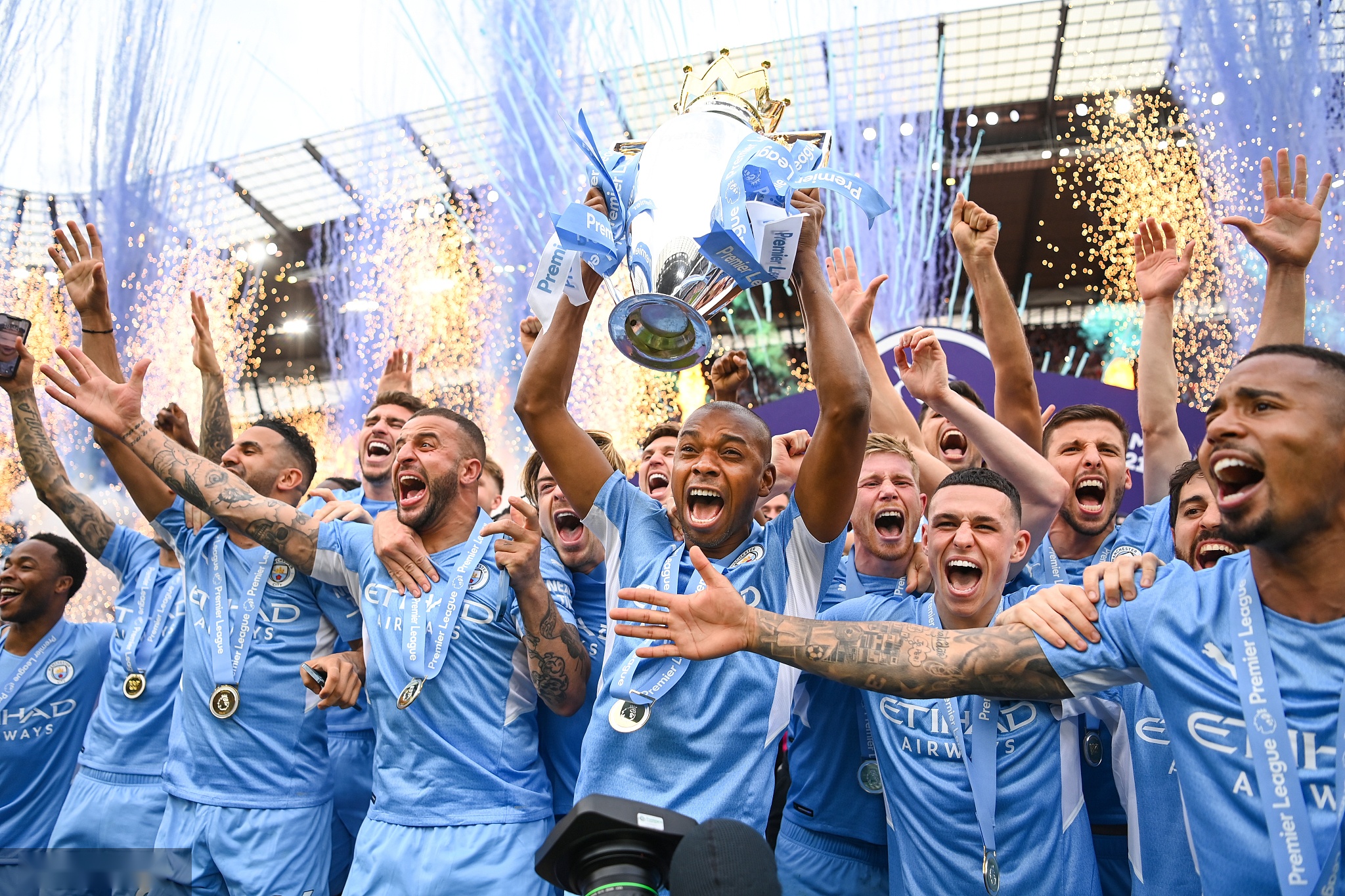 在新帅的指 在新帅的指